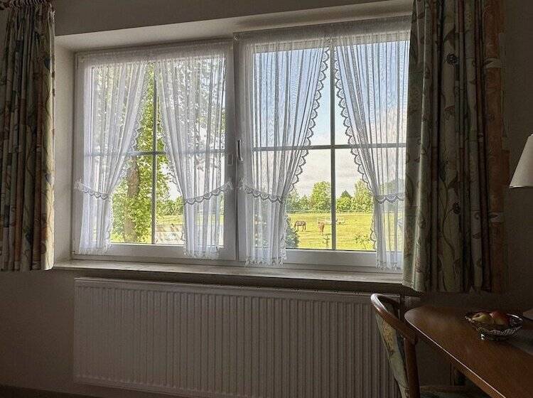پانسیون Landhotel Vessens Hoff