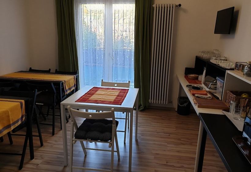 Пансион Luchs Hostel Im Hirschen
