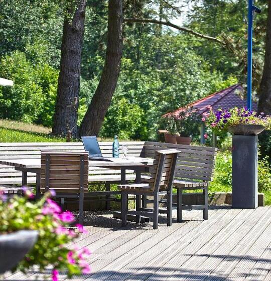 בית מלון כפרי Seminarzentrum Rückersbach