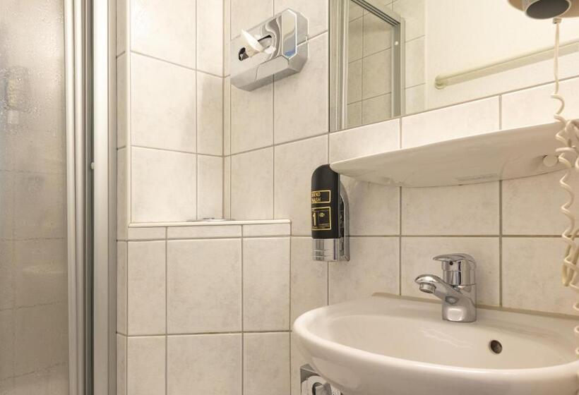פנסיון Gasthaus Traube, Ludwigshafen, Bodensee, Seenah Gelegen