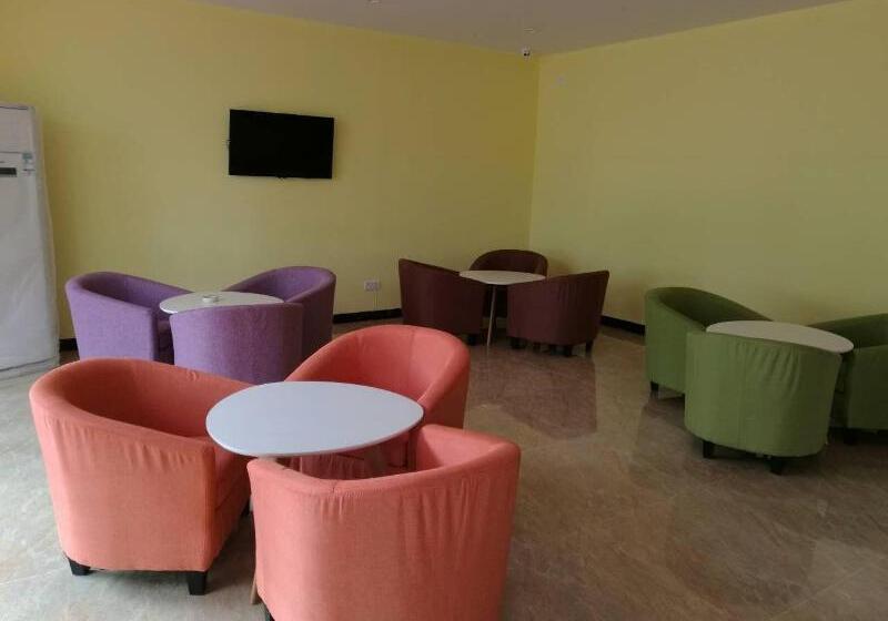 Отель 7 Days Inn Wuzhishan Yanhe South Road