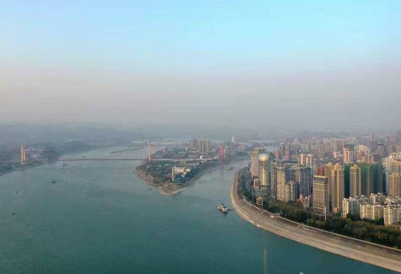 Hotel 7days Premium Yichang Yiling Branch