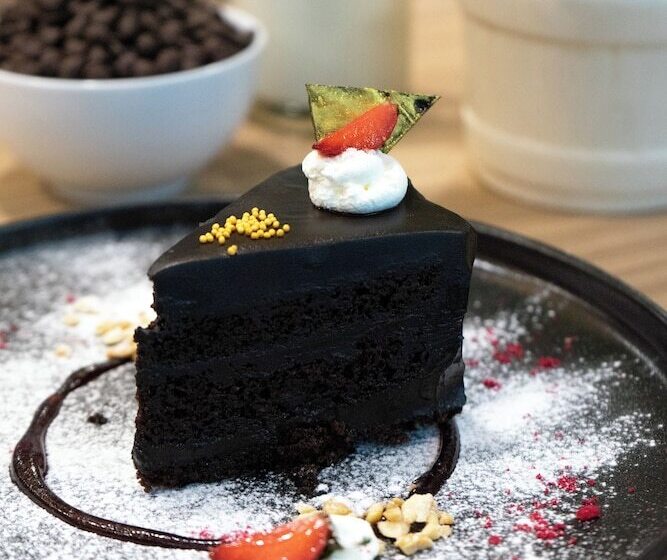 هتل Anara Airport