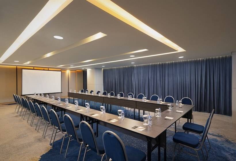 هتل Anara Airport