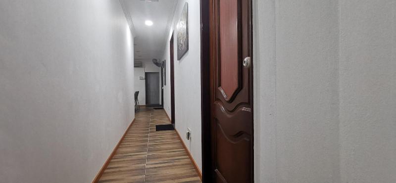 فندق Oyo Home 90372 Greybirds Hostel
