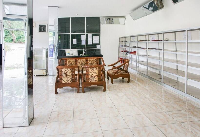هتل Pasir Padi Inn Syariah  By Oyo Rooms