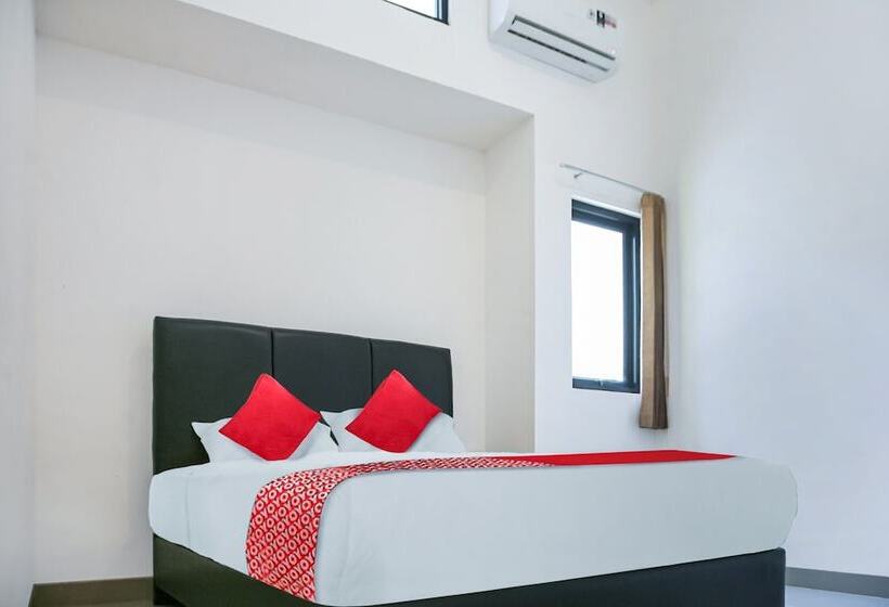 هتل Pasir Padi Inn Syariah  By Oyo Rooms