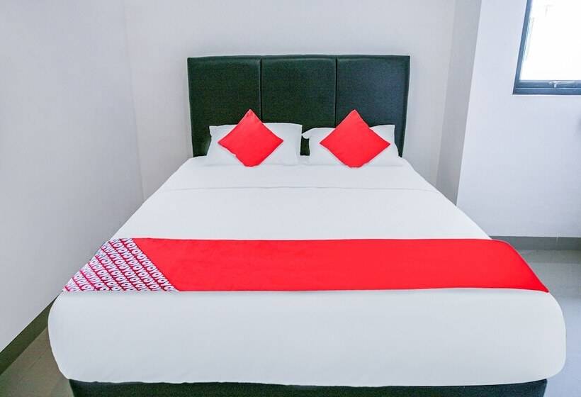 هتل Pasir Padi Inn Syariah  By Oyo Rooms