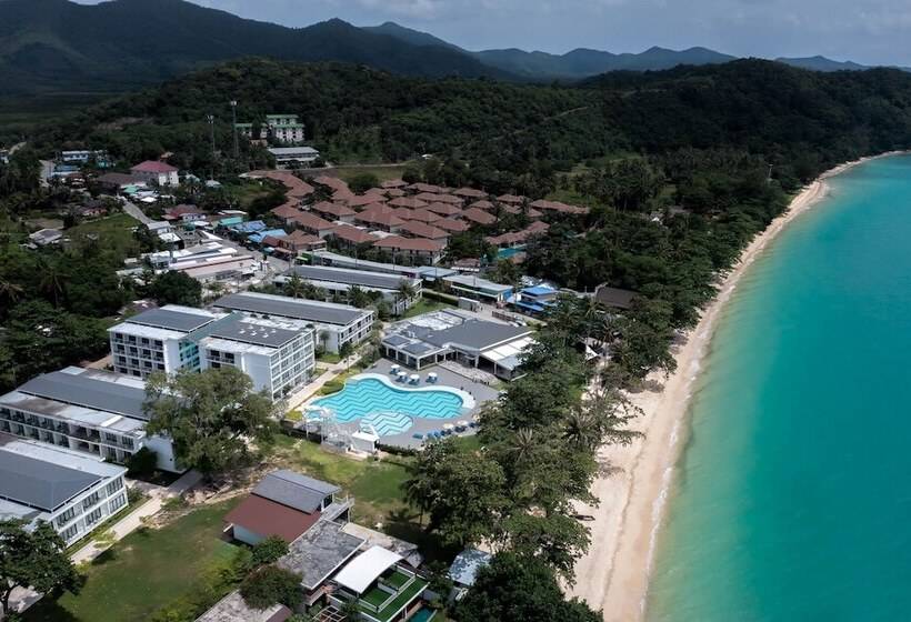هتل Royal Yao Yai Island Beach Resort