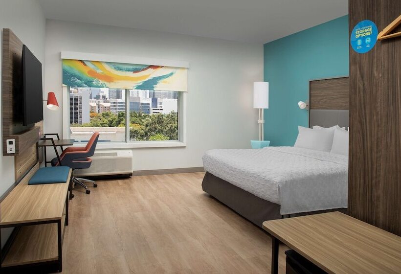 هتل Tru By Hilton Miami West Brickell