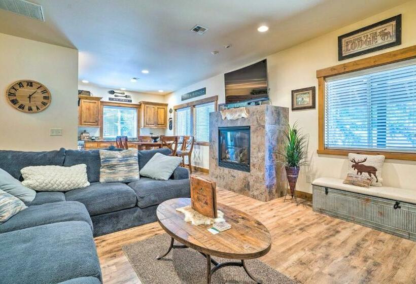 Ronald Home With Direct Cle Elum Lake Access!