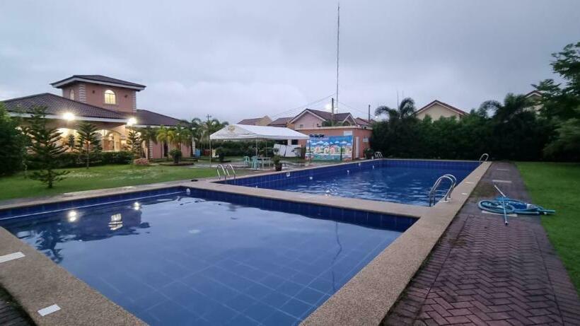 Yuna Homestay Furnished Home In Butuan
