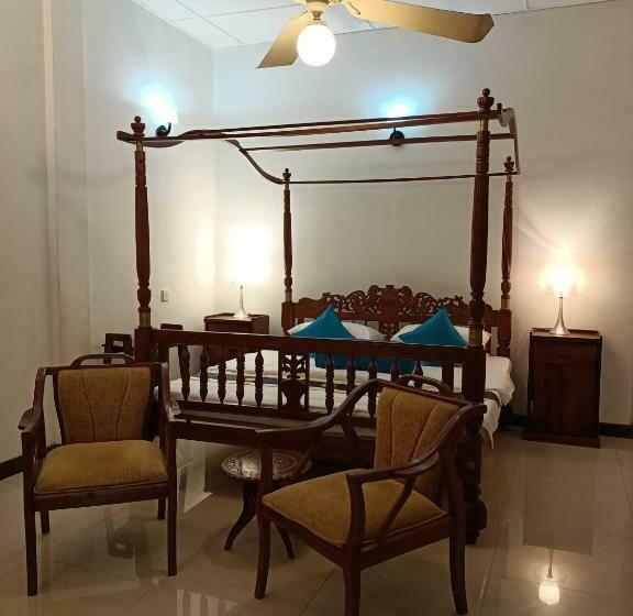 Bed and Breakfast Ranch Home Mount Lavinia