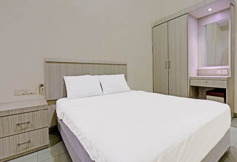 هتل Collection O 91484 Lai Lai Apartment