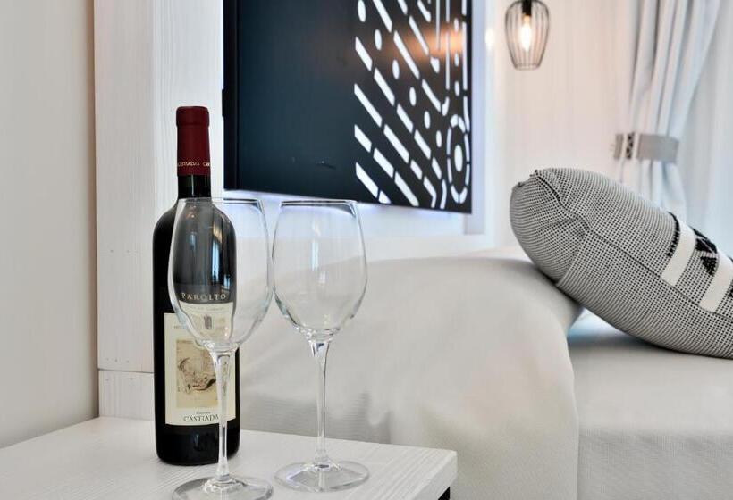 بنسيون Cara A Bentu   Charming Rooms