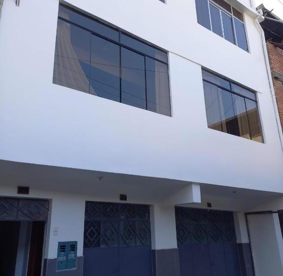 بنسيون Hospedaje Margarita