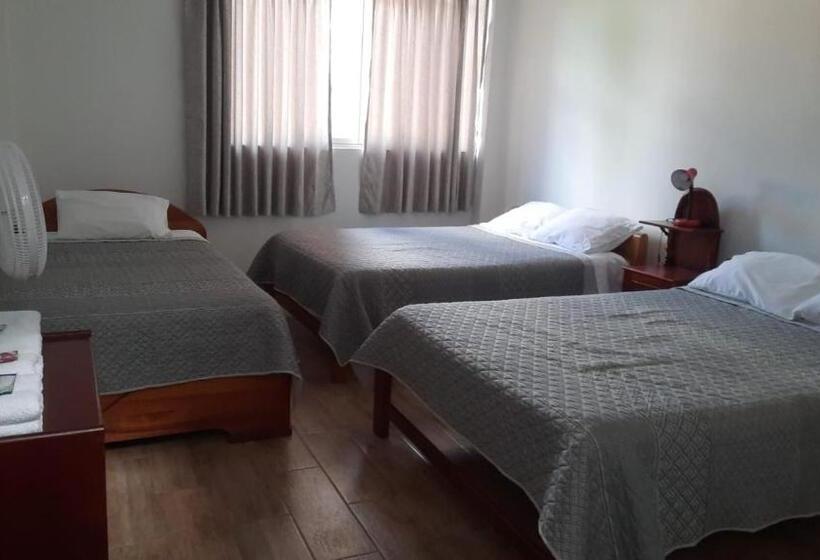 بنسيون Hospedaje Margarita