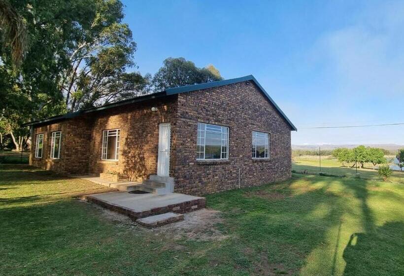 פנסיון Sunrise Serenity Guest House