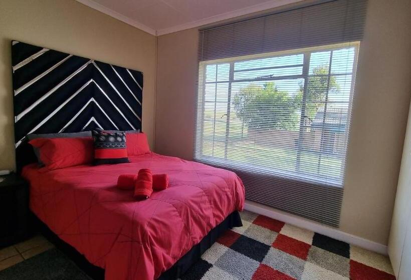 פנסיון Sunrise Serenity Guest House