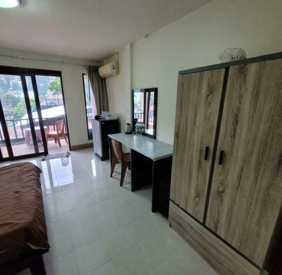پانسیون Yield Bar And Guesthouse, Ao Nang