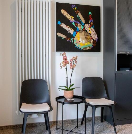 B Home Apart Hotel By Alpha