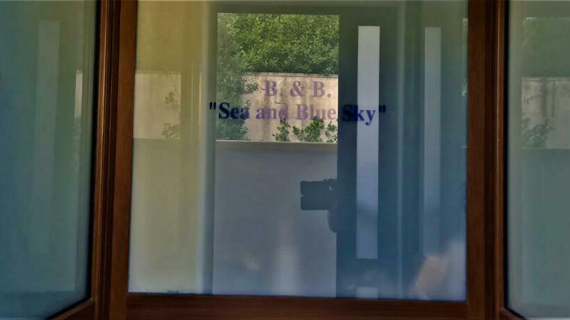 مبيت وإفطار Sea And Blue Sky 2 A