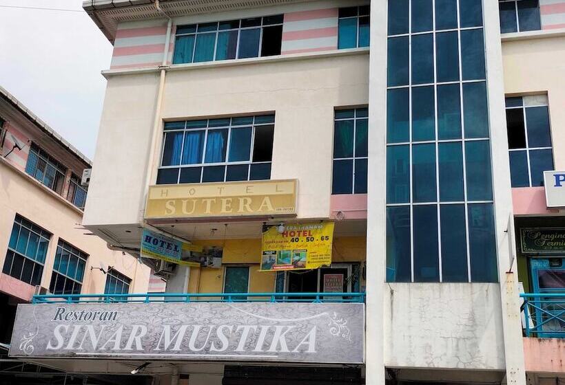 هتل Oyo 90568  Sutera Inanam