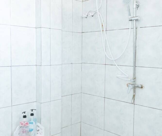 Marina Breeze Resort