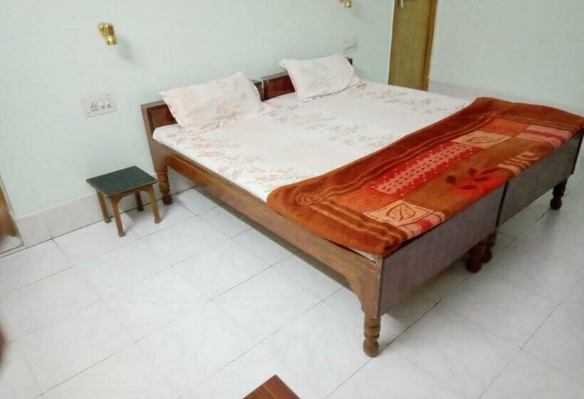 Пансион Kiran Guest House