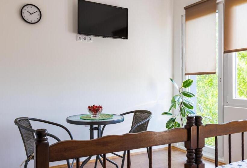 پانسیون Vila Peristeron