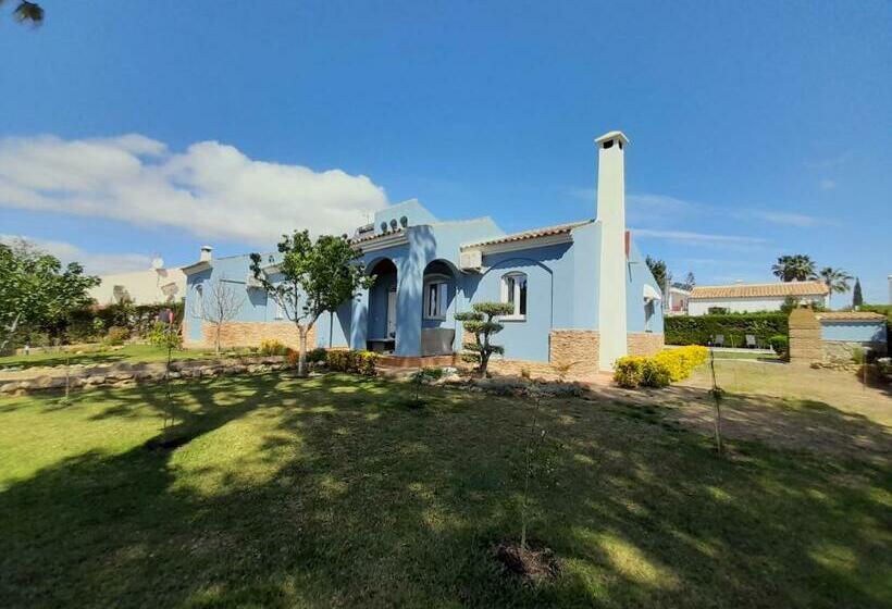 مبيت وإفطار Chalet Azul