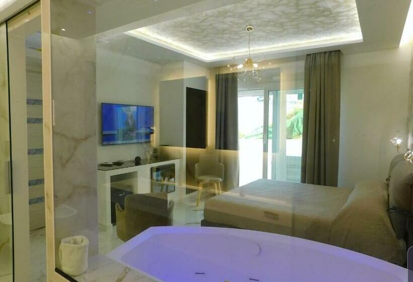 Отель Suite èlite Rooms