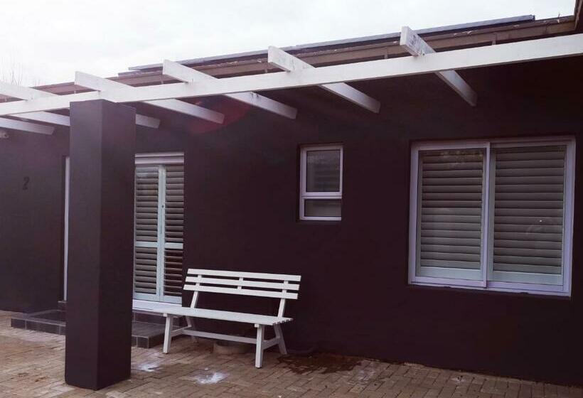 پانسیون 10 Jock Meiring Guesthouse Unit 2