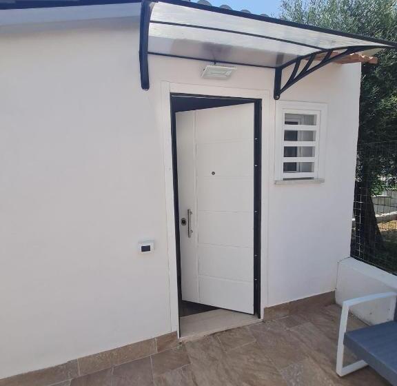 Scauri Rooms B&b