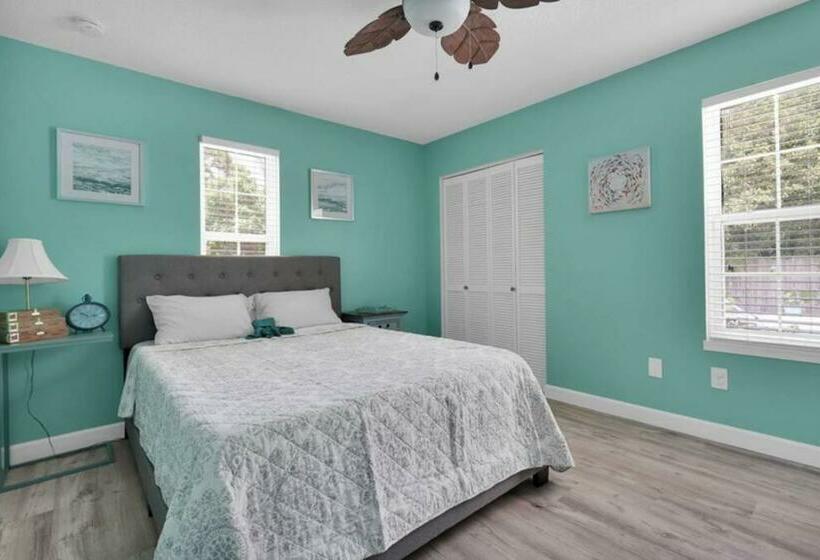 Tropical Beach Bungalow With Private Heated Pool