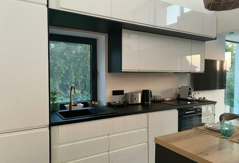 Aris Apartman