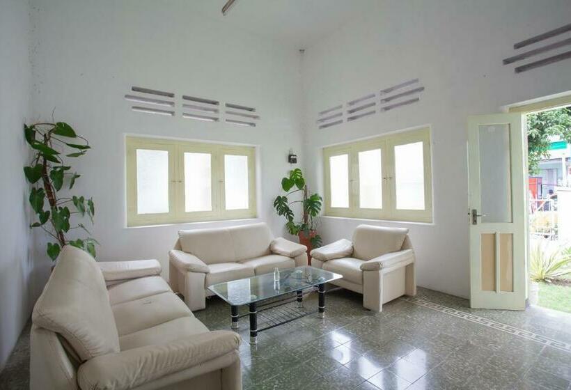 Kallista Homestay