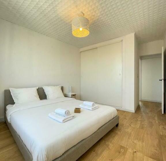 Apartment 5 Guests Near The Beaches Saint Raphaël