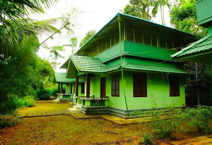 Bed and Breakfast Shibi S Tea Garden Heritage