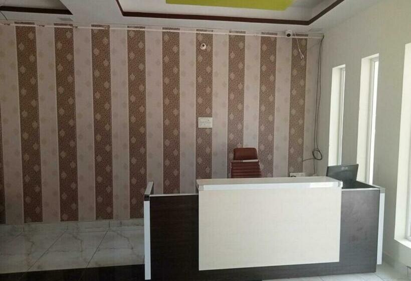 Отель Oyo 91842 Bliss