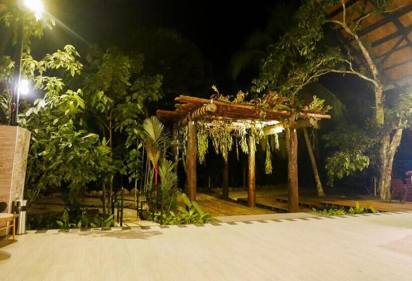 هتل The Firefly Resort