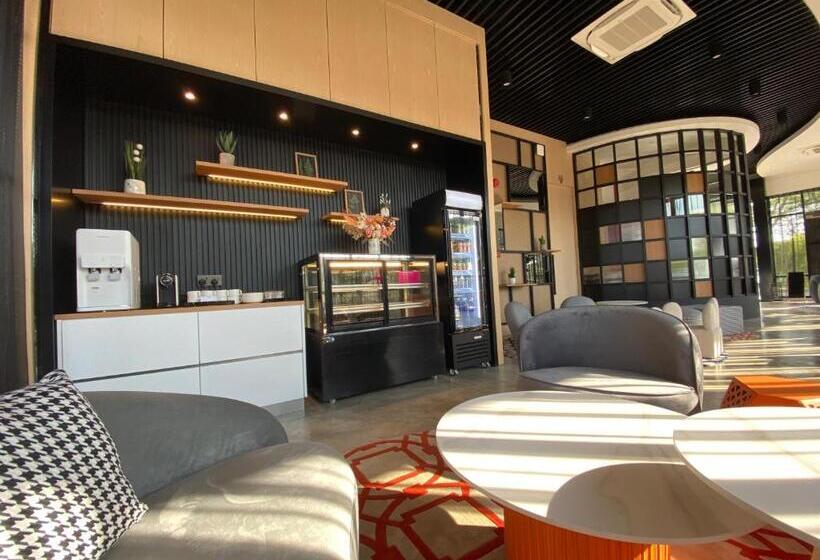 Otel Hotel Suite