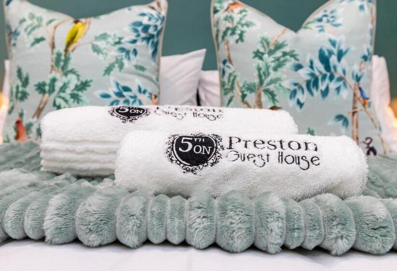 پانسیون 5th On Preston Guest House