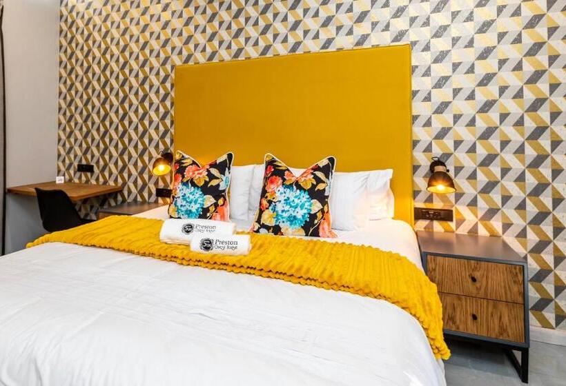 پانسیون 5th On Preston Guest House