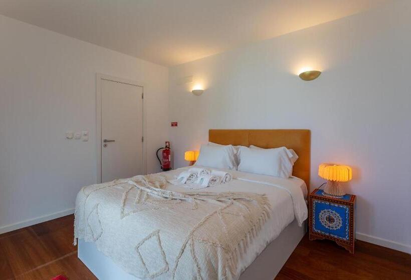 ペンション Beguest Sunroca Suites
