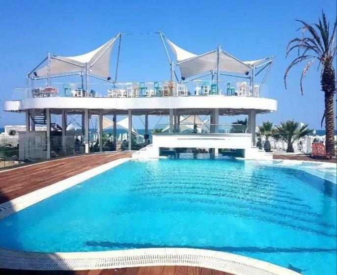 White Tower Mamaia Apartament Privat 503