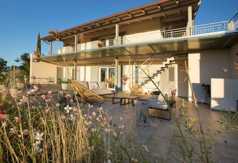Amore Rentals Villa Ambretta