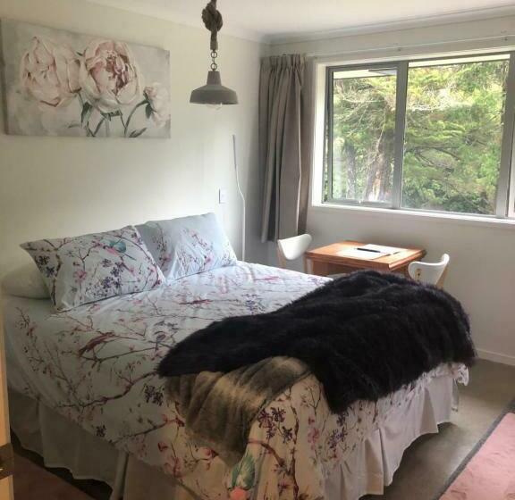 민박 Almost Heaven Bnb