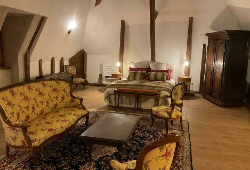 مبيت وإفطار La Réserve De Rilhat