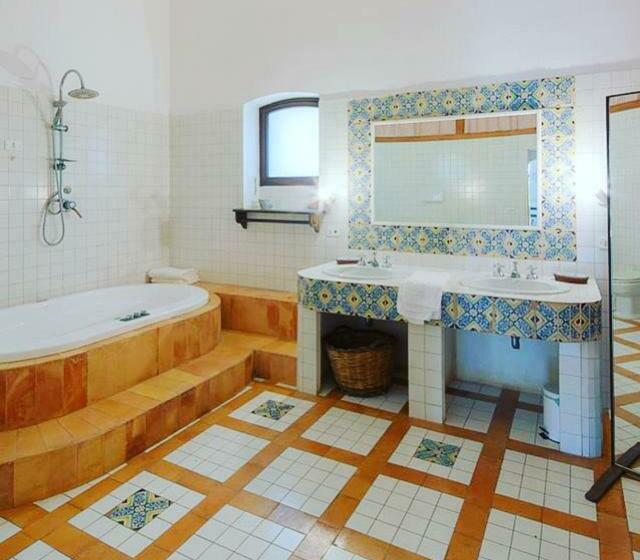 민박 Licucuruzzi Suites & Trulli